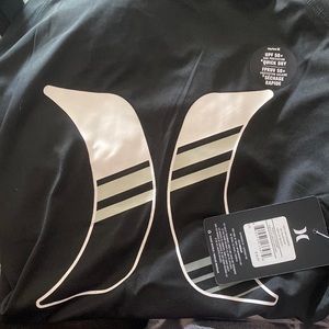 Hurley SPF rash guard